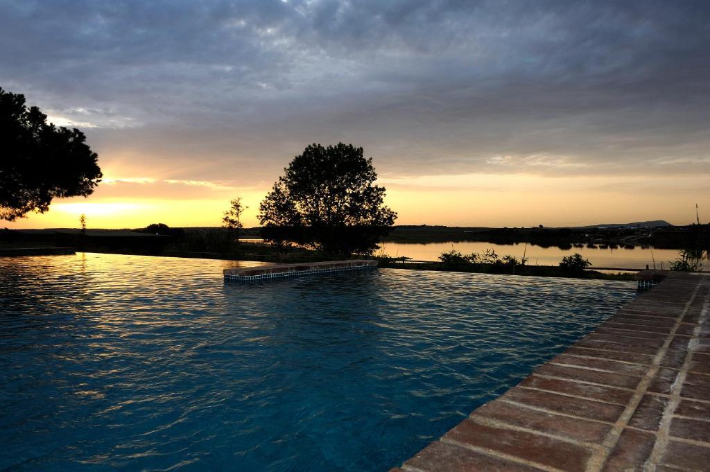 Casas De Juromenha Guest House Exterior foto